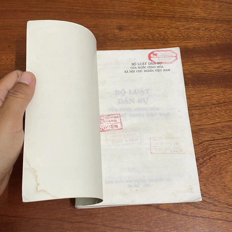II Sách Pháp Luật: Bộ Luật Dân Sự - 1996 507861