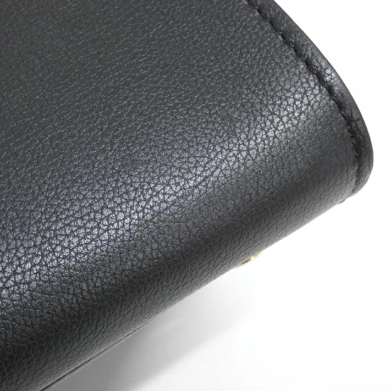 Túi Louis Vuitton On My Side GM M22225 617908