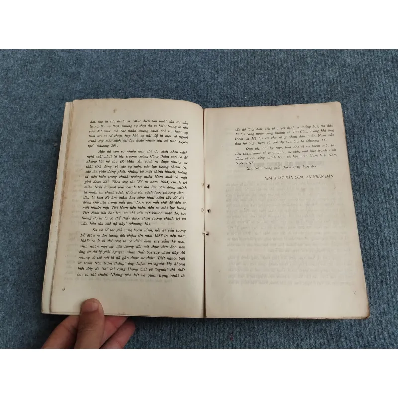 TÂM SỰ TƯỚNG LƯU VONG - HỒI KÝ HOÀNH LINH ĐỖ MẬU 701884