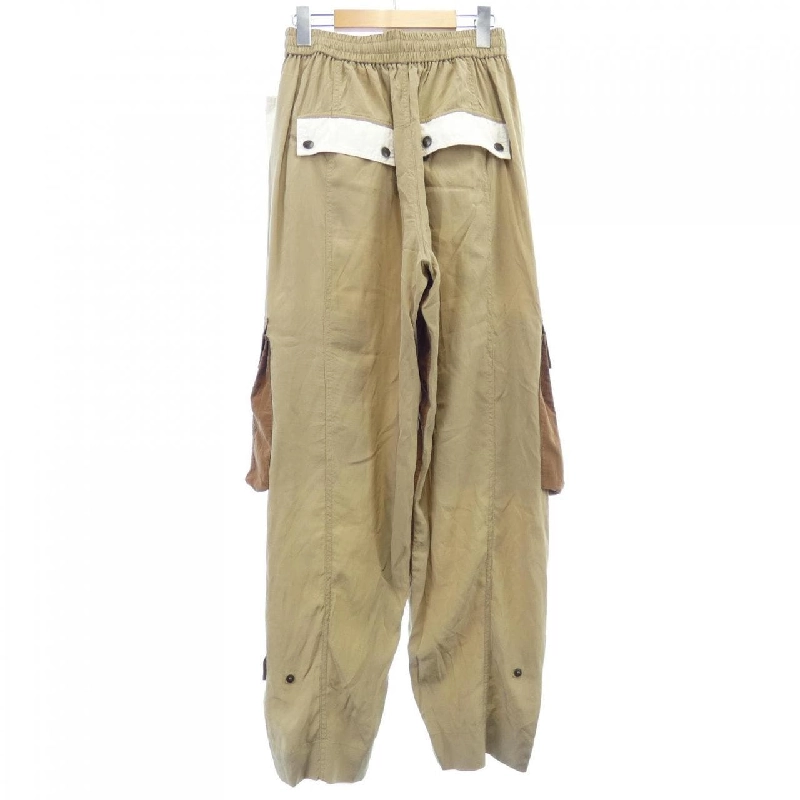 Quần cargo màu sắc Louis Vuitton FQPX04QCY 648496