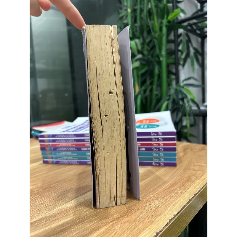 Dương cầm câm lặng – Hồng Trân 572490