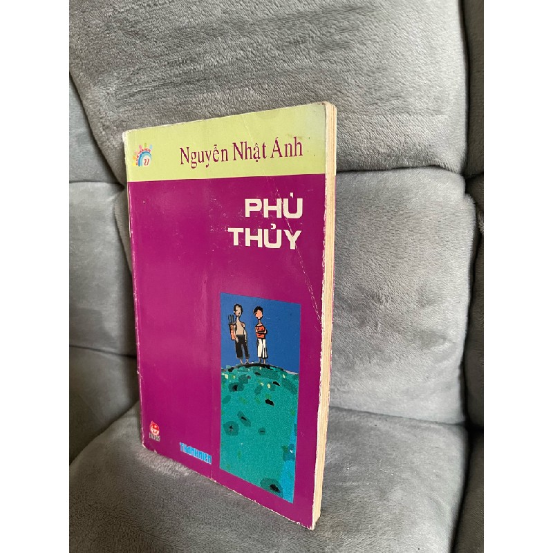 Phù Thuỷ và Bên Ngoài Cửa Lớp - Nguyễn Nhật Ánh 24244