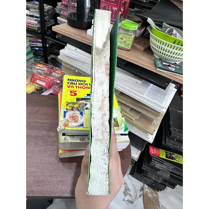 Dế Mèn phiêu lưu ký - Tô Hoài 934415