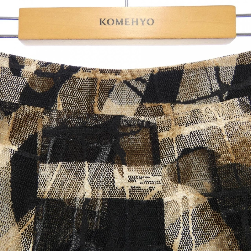 Cửa hàng Ý Ý 647585