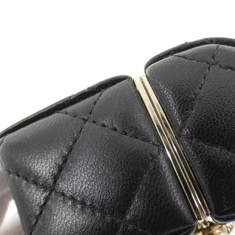 Chanel AP2657 Ốp tai nghe AirPods Pro 628103