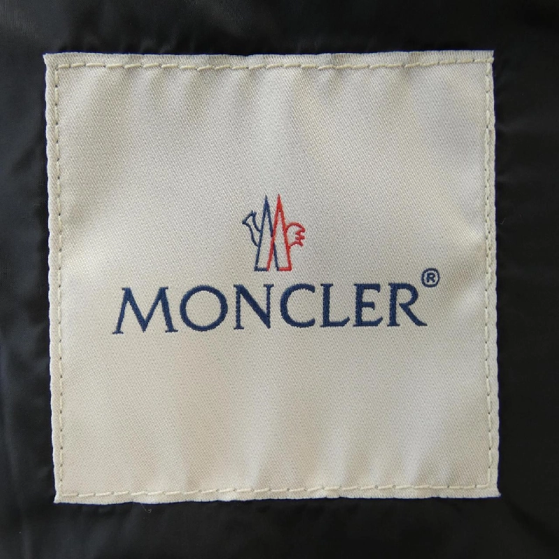 Moncler MONCLER BARBEL Áo khoác lông 632353