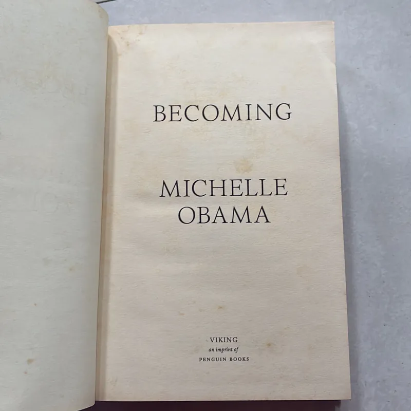 Becoming - Michelle Obama 720291