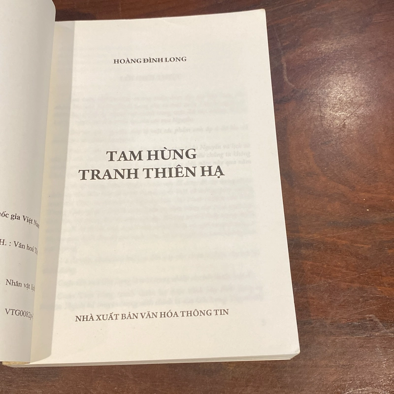 TAM HÙNG TRANH THIÊN HẠ, TIỂU THUYẾT LỊCH SỬ (XB 2014) 476837