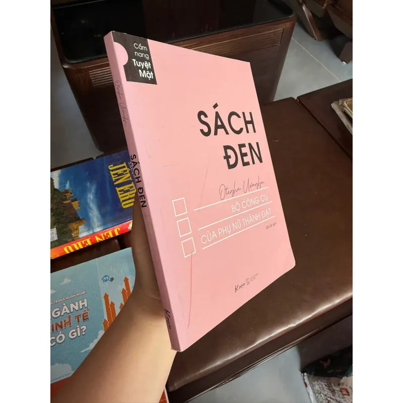 Sách Đen – Bộ Công Cụ Của Phụ Nữ Thành Đạt | Otegha Uwagba- K3 1005719