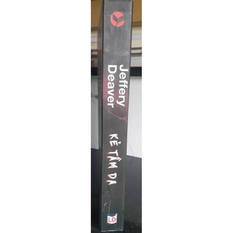 Sách Kẻ Tầm Da - Jeffery Deaver 694499