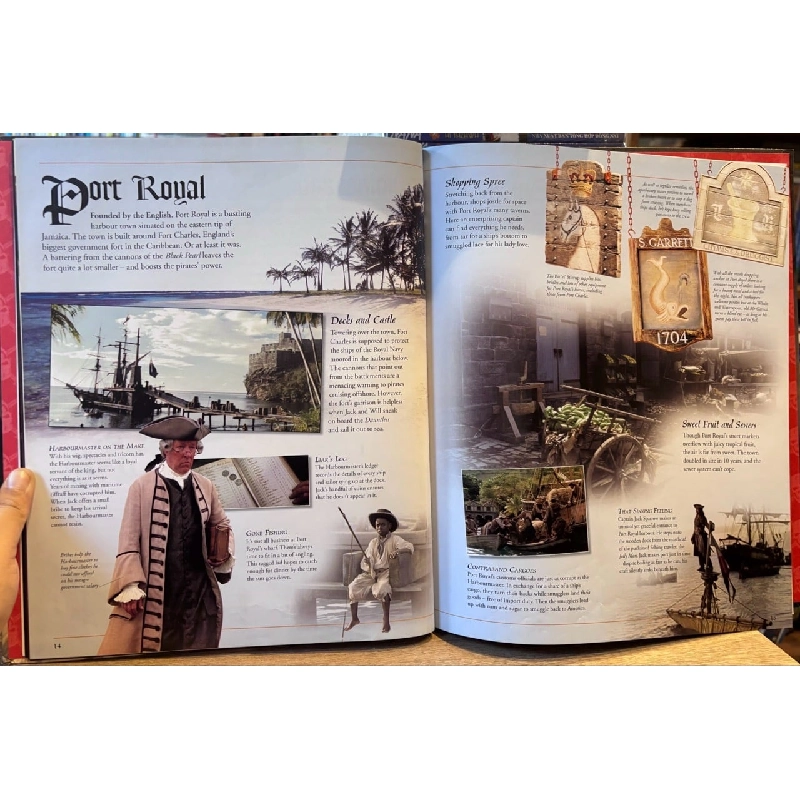 Pirates of the Caribbean: The Visual Guide 1003439