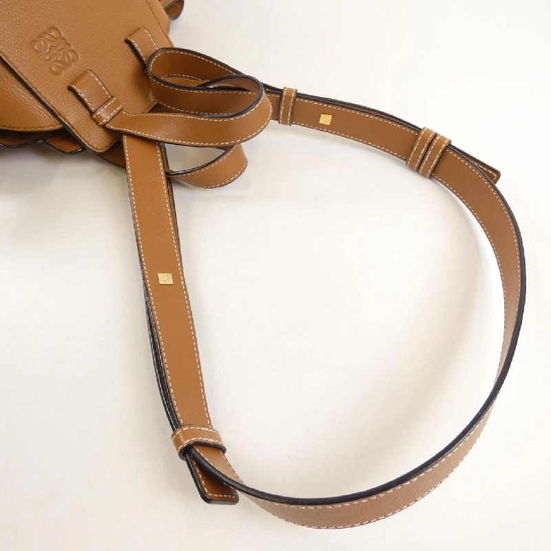 Túi đeo vai Loewe Hammock Drawstring Small 314 12 Z95 613646