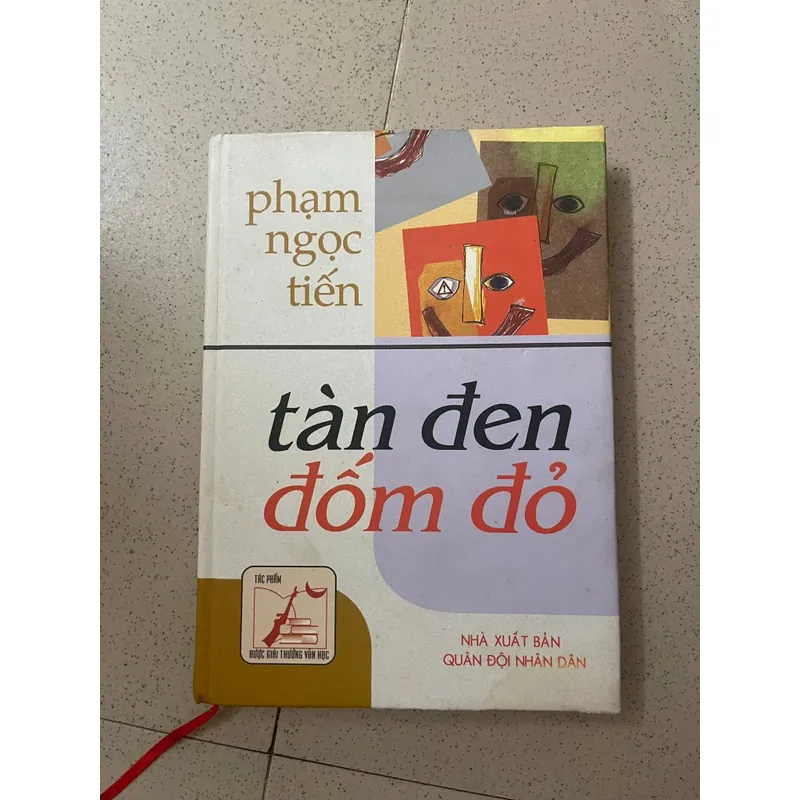 Tàn Đen Đốm Đỏ – Phạm Ngọc Tiến 592138