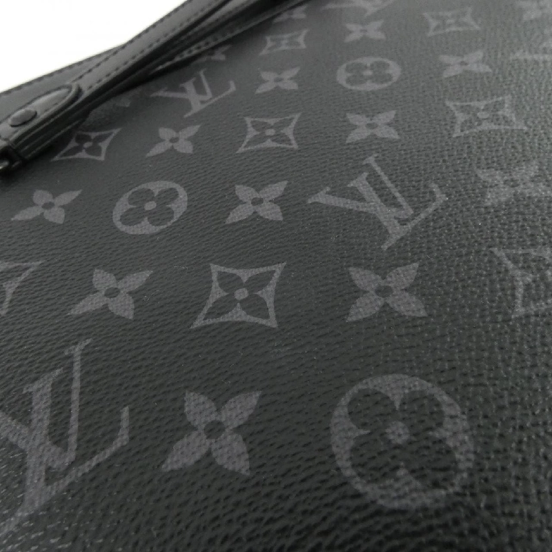 Túi xách Louis Vuitton Monogram Eclipse Pochette To Go M81569 619178