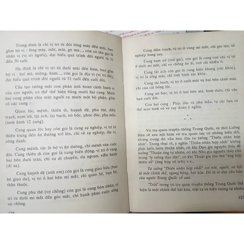 CHU DỊCH VŨ TRỤ QUAN - Lê Văn Quán 596924