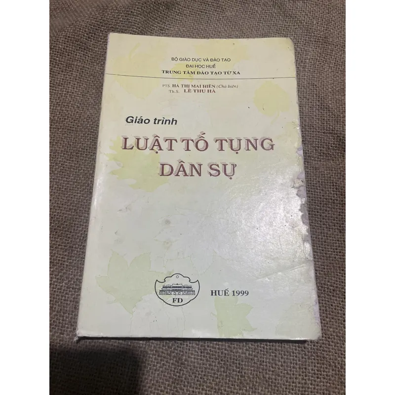 Giáo trình Luật Tố tụng hình sự - sách khổ lớn - Đại học Huế  707835
