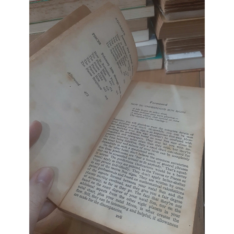 Linda Goodman's sun signs 776232