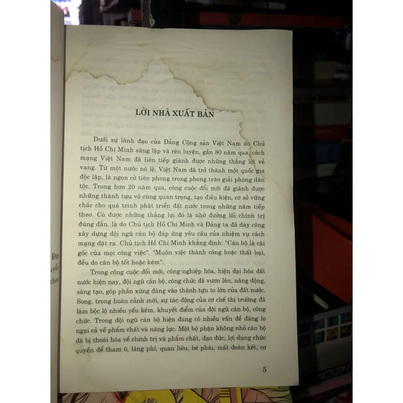 Đánh giá, quy hoạch, luân chuyển cán bộ lãnh đạo, quản lý thời kỳ công nghiệp hóa… 782096