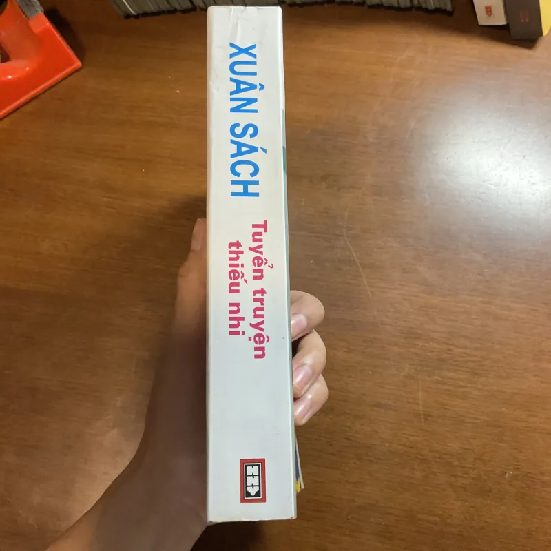 XUÂN SÁCH - Tuyển truyện thiếu nhi 781720