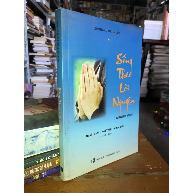 Sống theo lời nguyện  734412