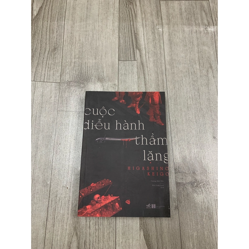 Cuộc diễu hành thầm lặng - Higashino Keigo. 1a3 525887