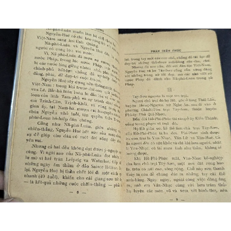 Vua Quang Trung - Phan Trần Chúc 592513