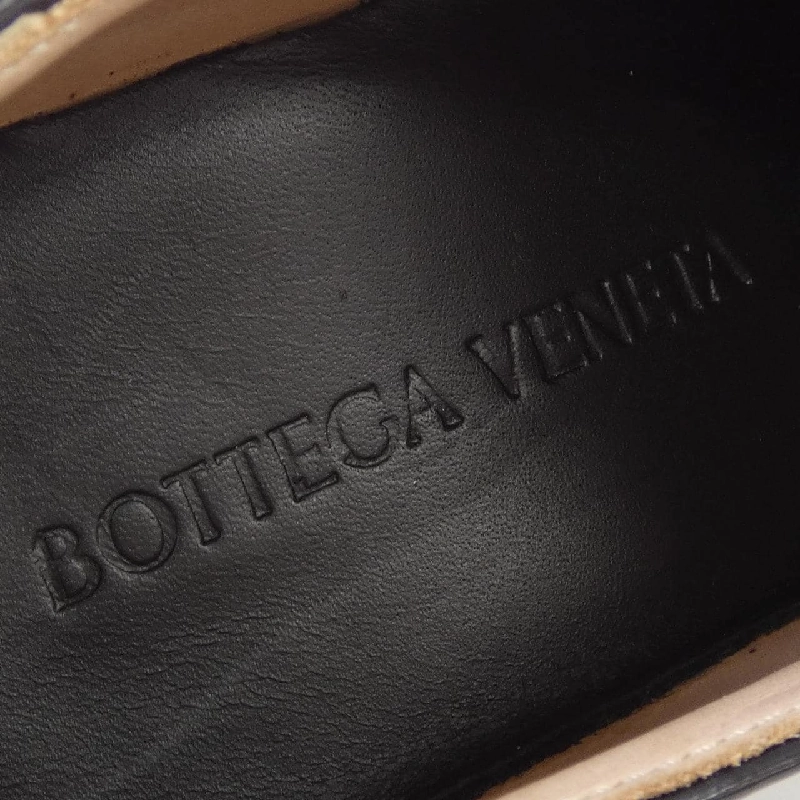 Giày BOTTEGA VENETA - Hàng hiệu Authentic 904221