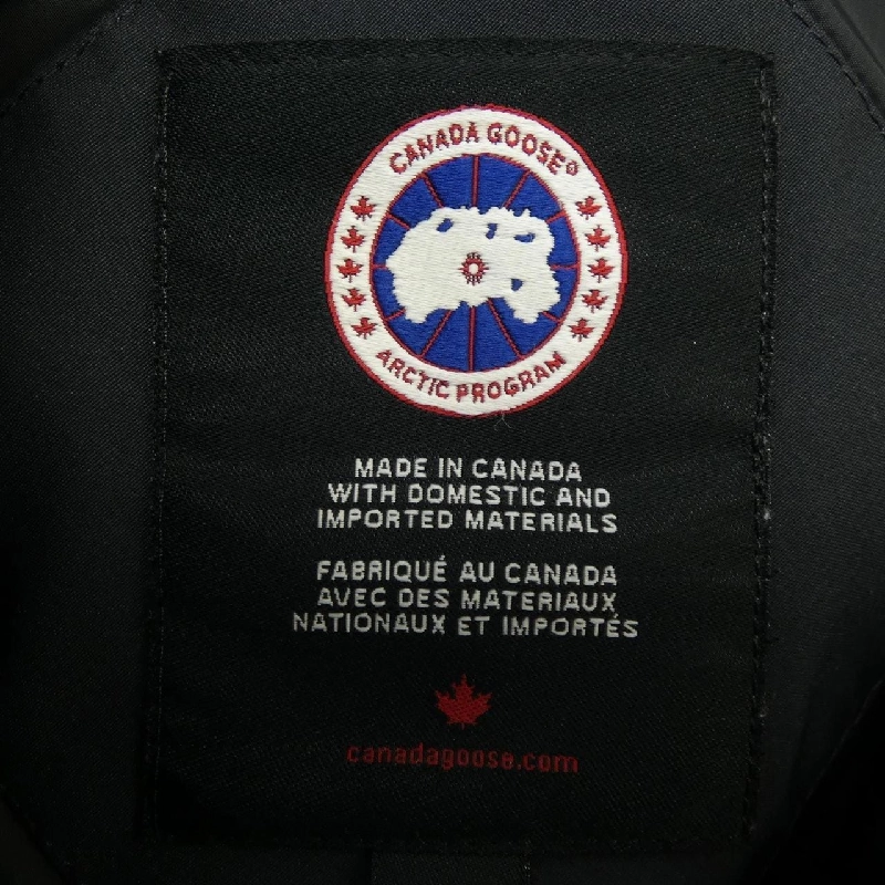 【Mã giảm giá】Áo khoác lông vũ Canada Goose 642101