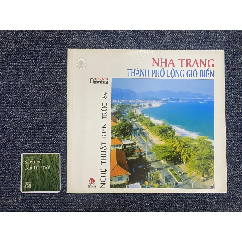 Tủ sách nghệ thuật kiến trúc 84 1021827
