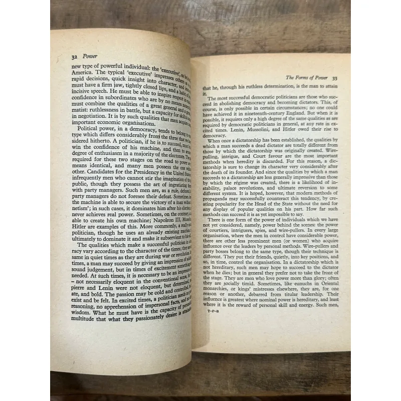 Power - Bertrand Russell (1975 Edition) 737176