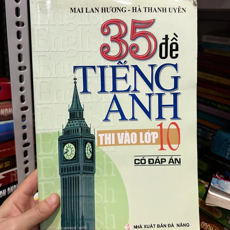 8 cuốn học ôn luyện cấp 2, văn và anh 751132