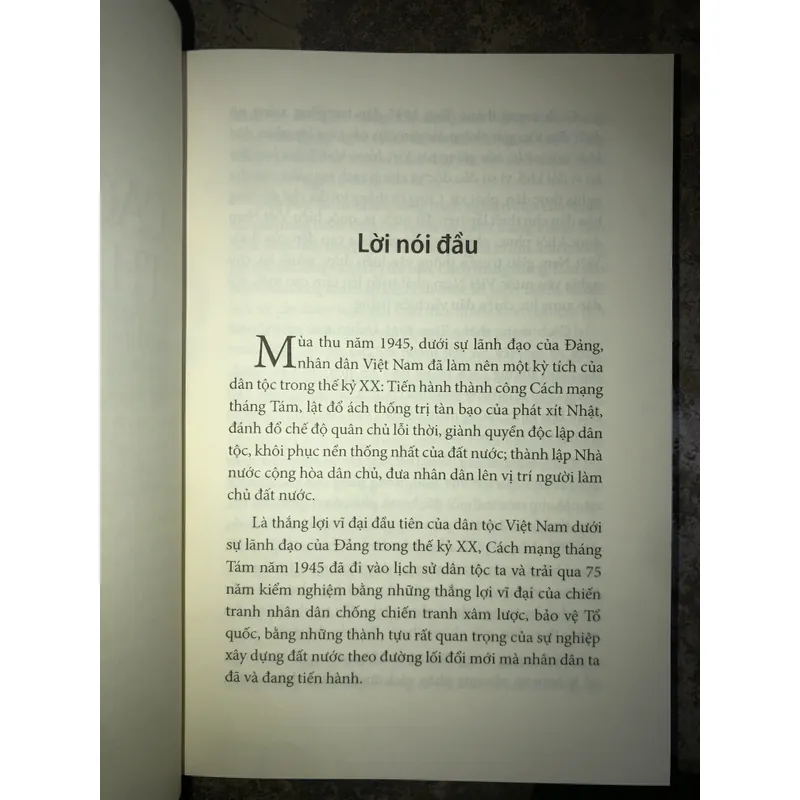 Cách mạng tháng tám 1945  736737