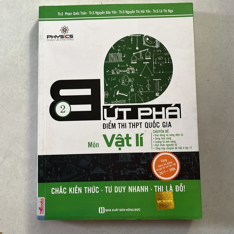 Bức phá điểm thi THPT QG môn Vật lý 530172