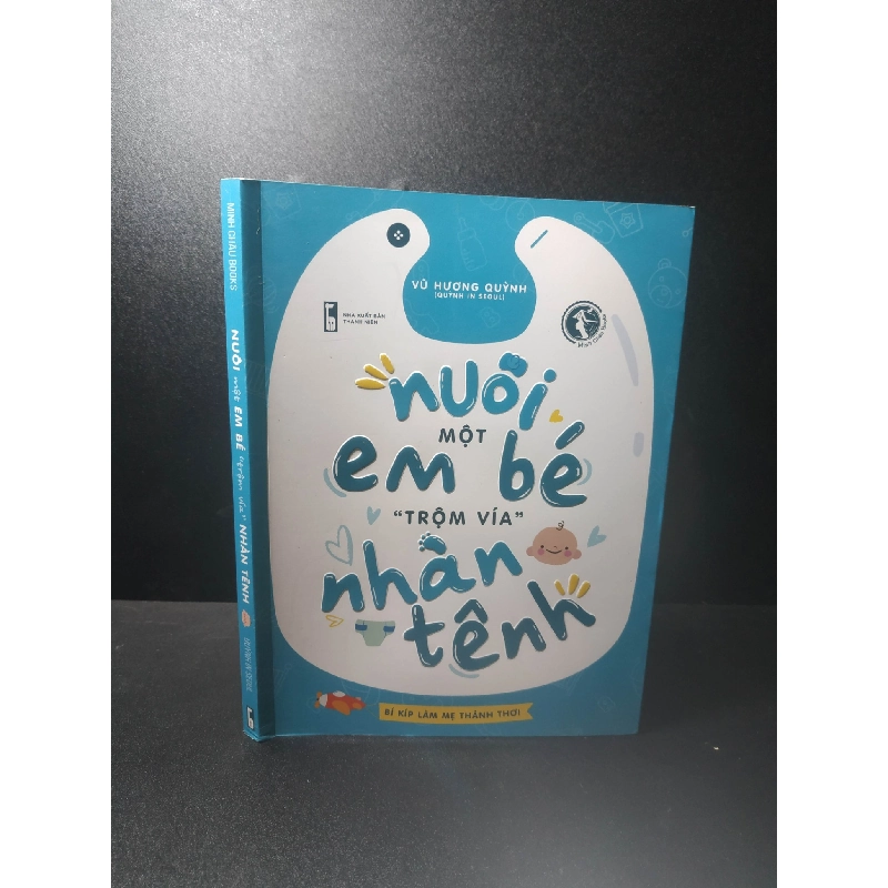 Nuôi một em bé "Trộm vía" nhàn tênh 2020 - Quỳnh In Seoul new 90% HCM2207 437127