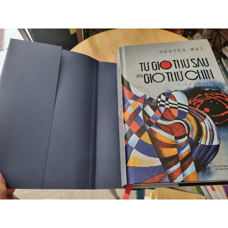 Từ giờ thứ sáu đến giờ thứ chín (tiểu thuyết) - Nguyễn Một (Bản Đặc Biệt) 119398
