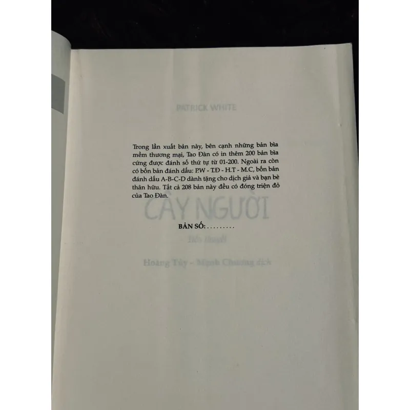 Cây người - Patrick White 733077