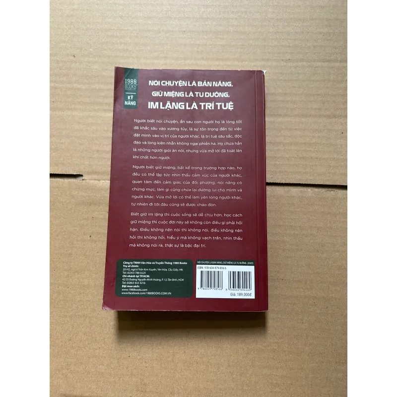 Nói chuyện là bản năng, giữ miệng là tu dưỡng, im lặng là trí tuệ 784187