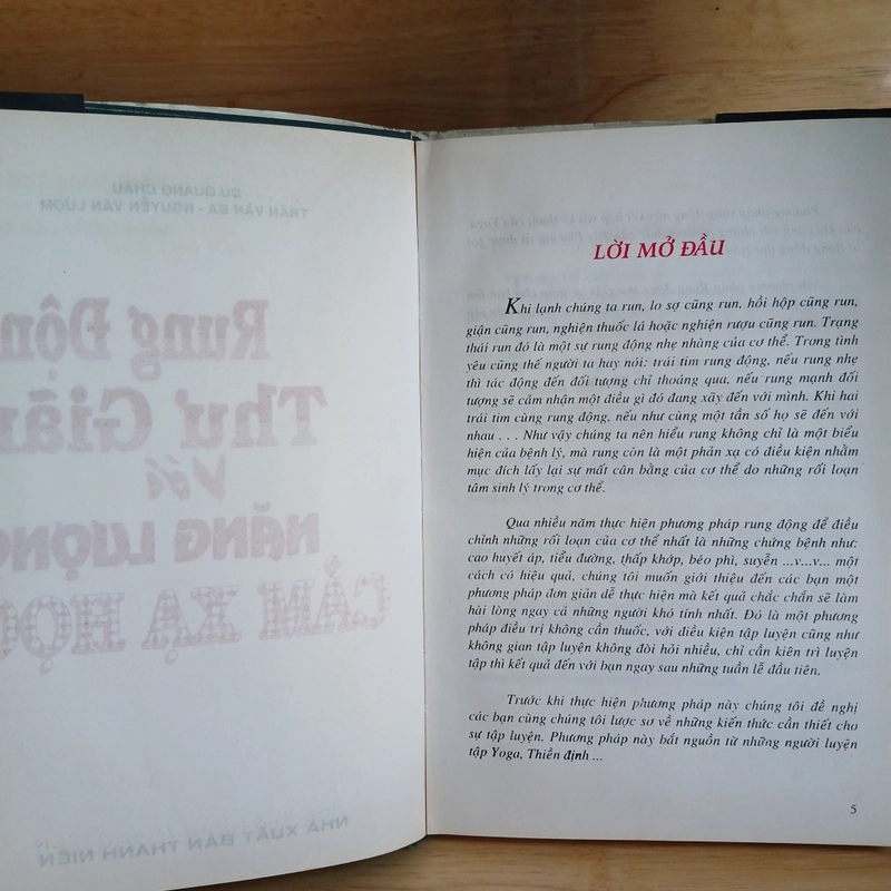 Rung Động Thư Giãn Với Năng Lượng Cảm Xạ Học - Dư Quang Châu, Trần Văn Ba, Nguyễn Văn Lượm 529054