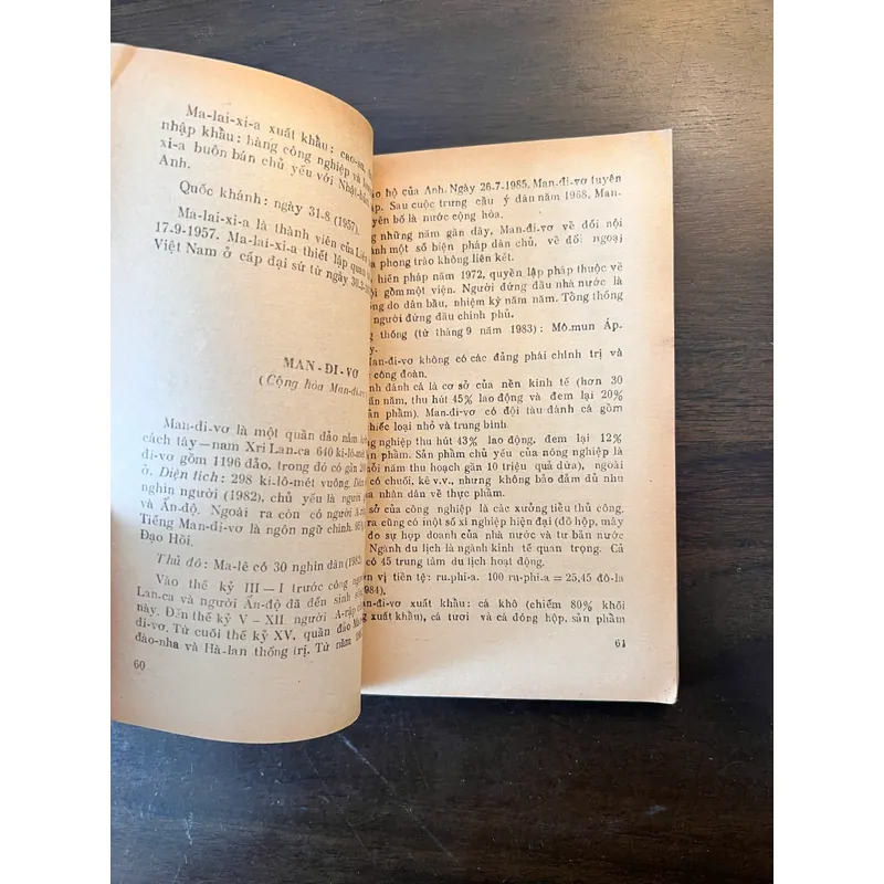 📖 Các nước trên thế giới (trọn bộ 2 tập) 565183