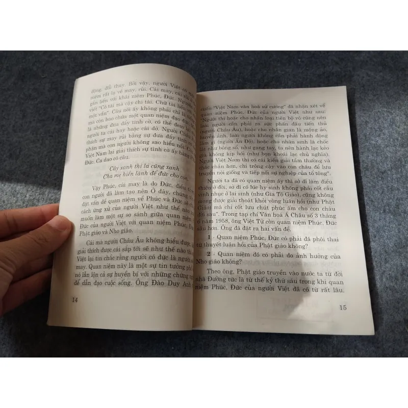 NGHỆ THUẬT ỨNG XỬ CỦA NGƯỜI VIỆT 720011