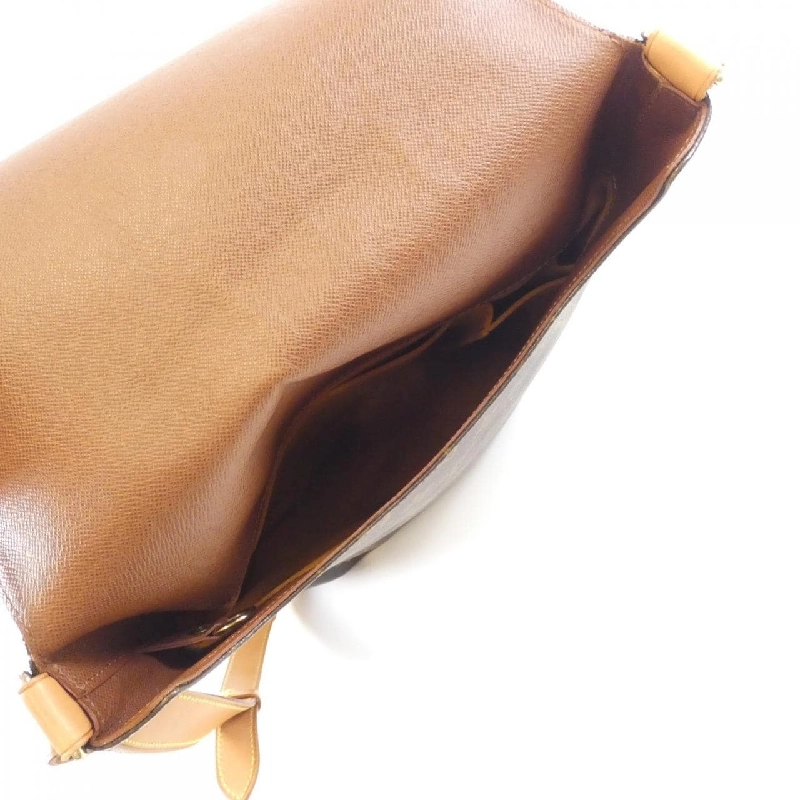 Túi xách vai Louis Vuitton Monogram Musette M51256 612776