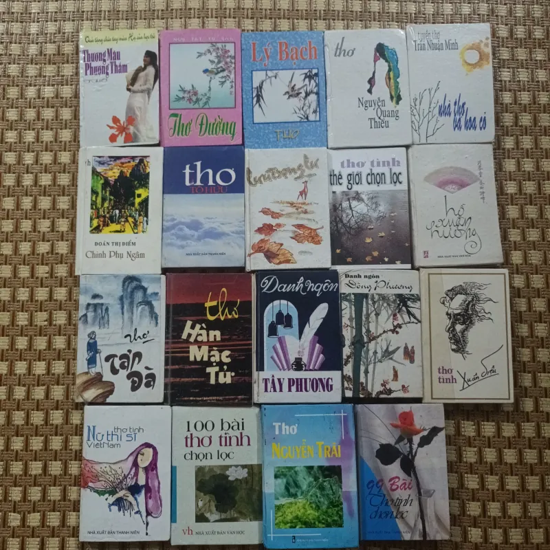 19c Thơ Và Danh Ngôn Bìa Cứng Bản Bỏ Túi 607778