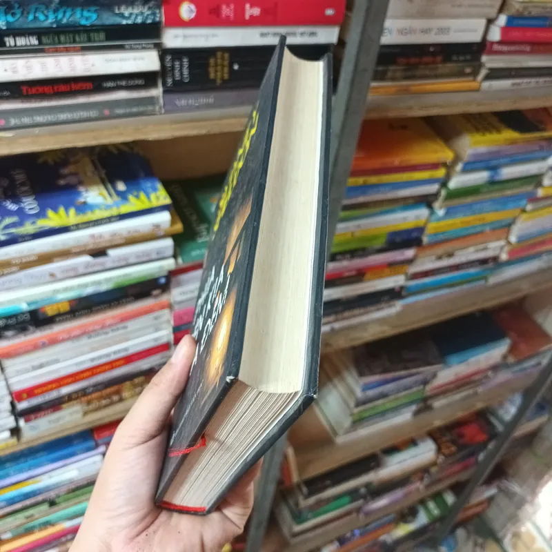 Phía Bên Kia Nửa Đêm- Sydney Sheldon 675206