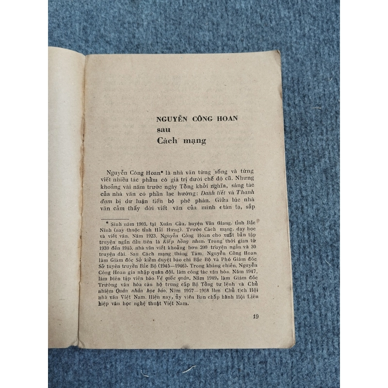 TÁC GIA VĂN XUÔI VIỆT NAM HIỆN ĐẠI (TỪ SAU 1945) 469928