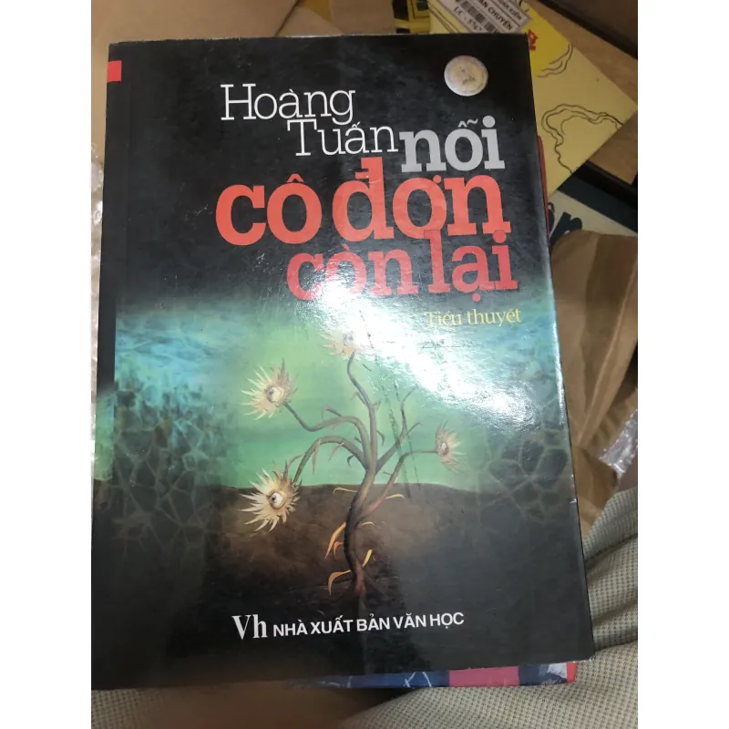 nỗi cô đơn còn lại hoàng tuấn 933776