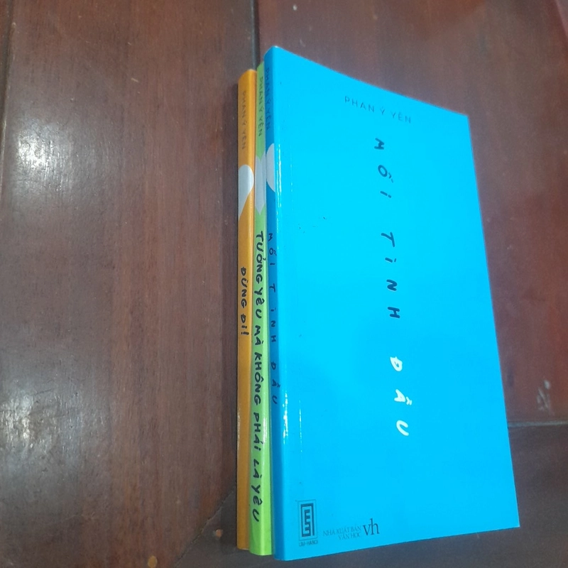 Trọn bộ hộp sách AI CŨNG TỪNG YÊU NHƯ THẾ của Phan Ý Yên 509491