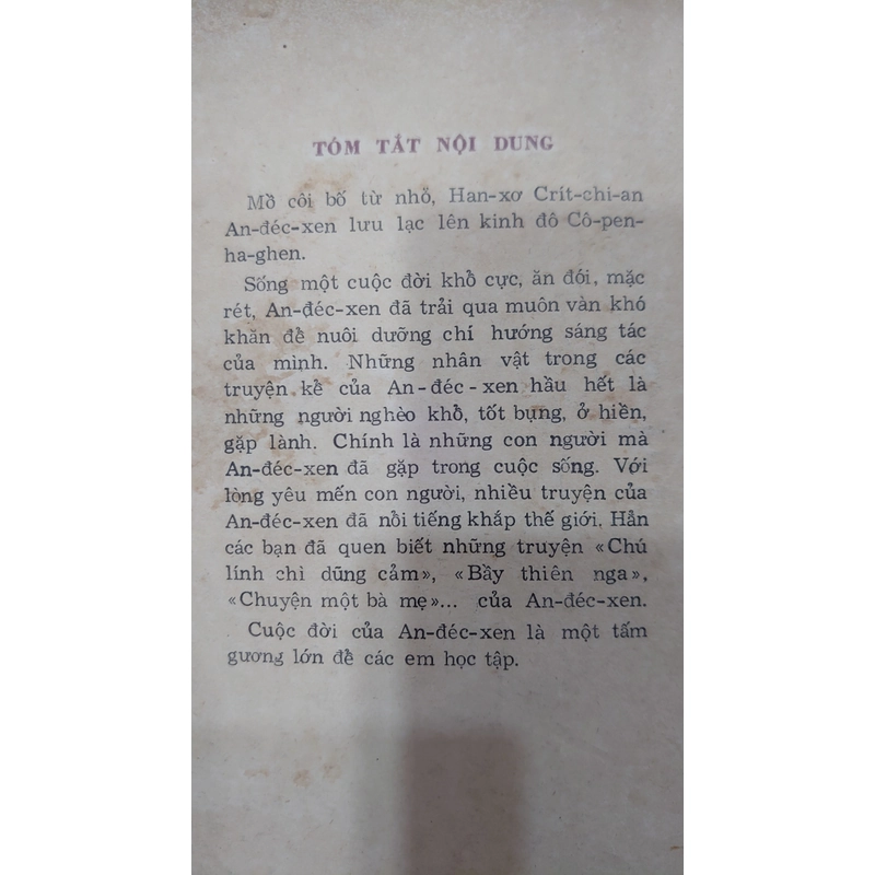 HAN-XƠ CRÍT-CHI-AN AN-ĐÉC-XEN.
Tác giả: Phơ-rít-xơ Mai-khơ-ne.
Người dịch: Phạm Gia Trực.  297140