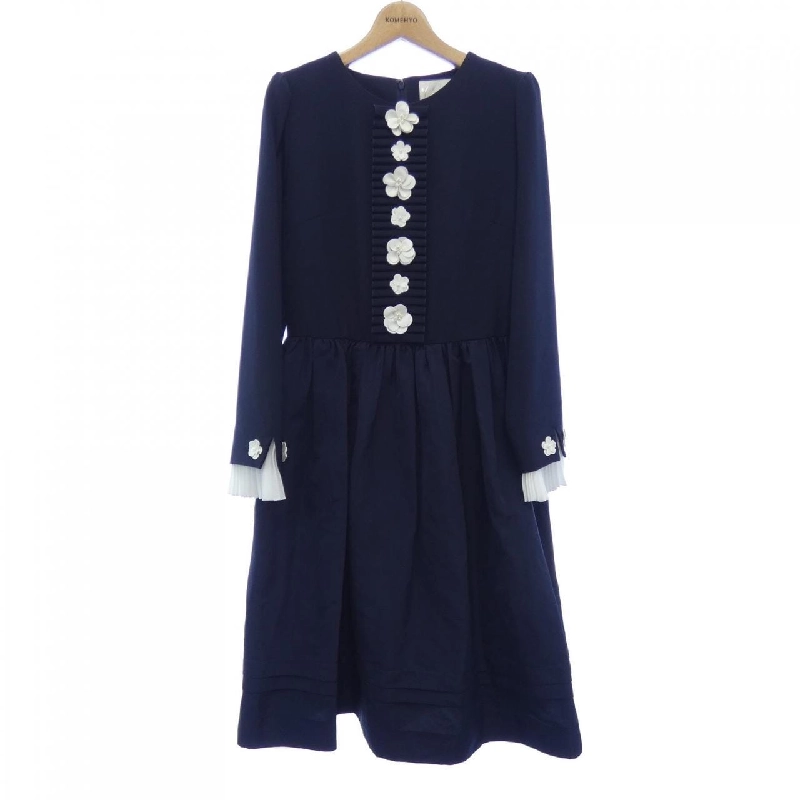 【Mã giảm giá】Chesty ワンピース 651917