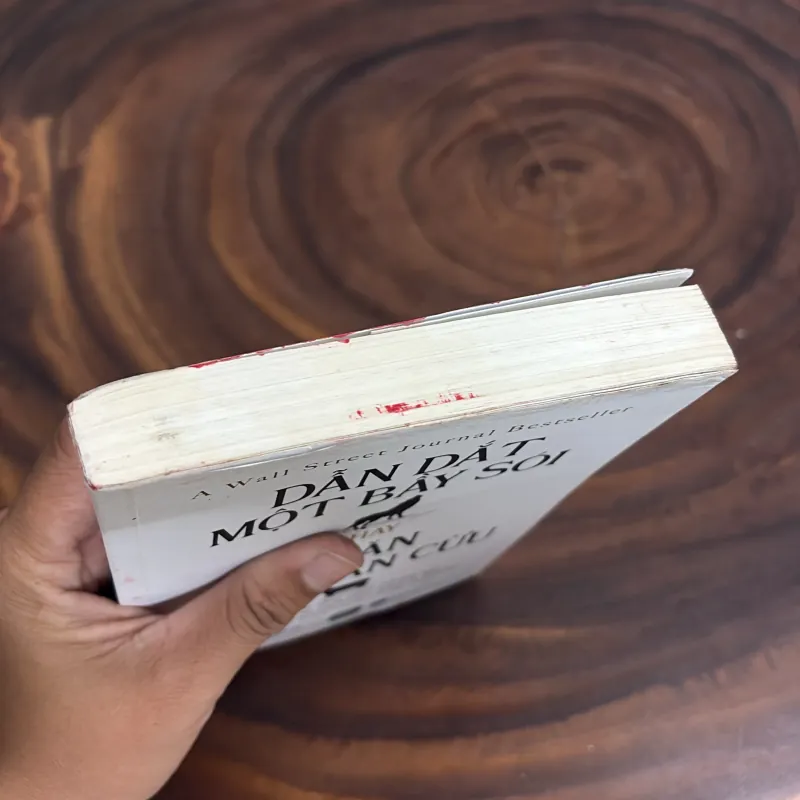 II Sách Kỹ Năng: Dẫn Dắt Một Bầy Sói Hay Chăn Một Đàn Cừu - Tiffani Bova - 2025 1001701