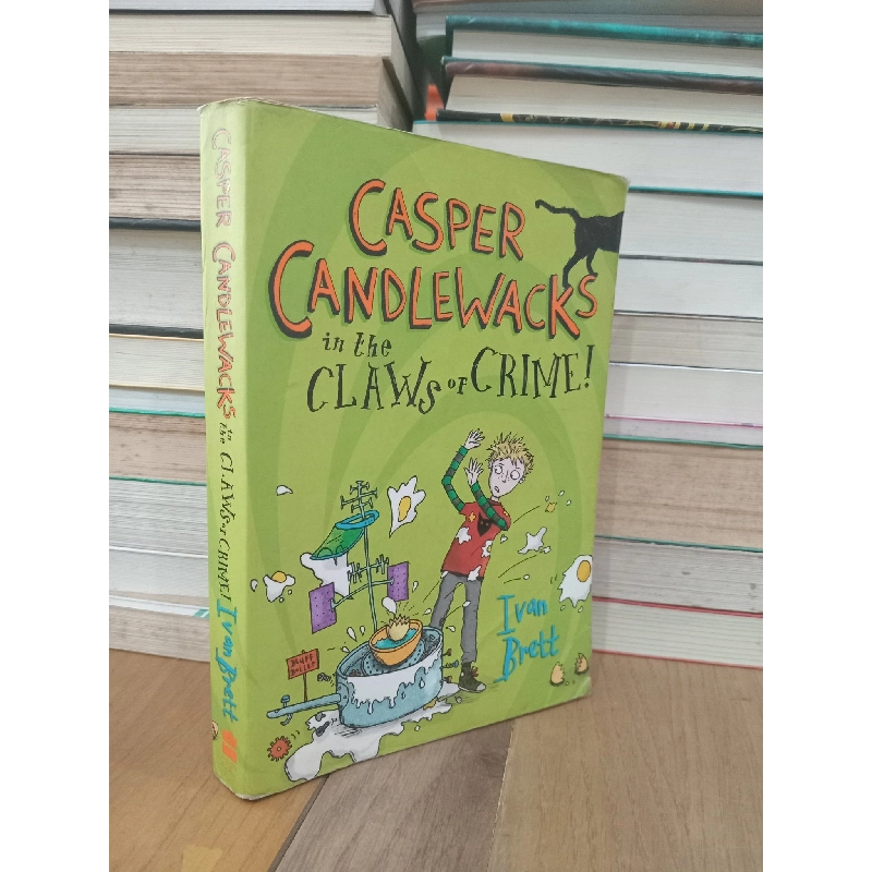 Casper Candlewacks in the claws of crime! - Ivan Brett 739520